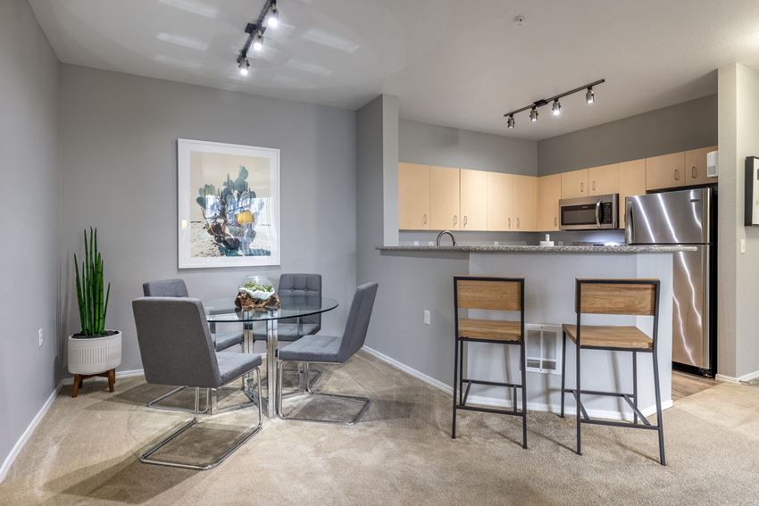 2615 NE Amberglen Parkway 1-4 Beds Apartment, Townhouse for Rent - Photo Gallery