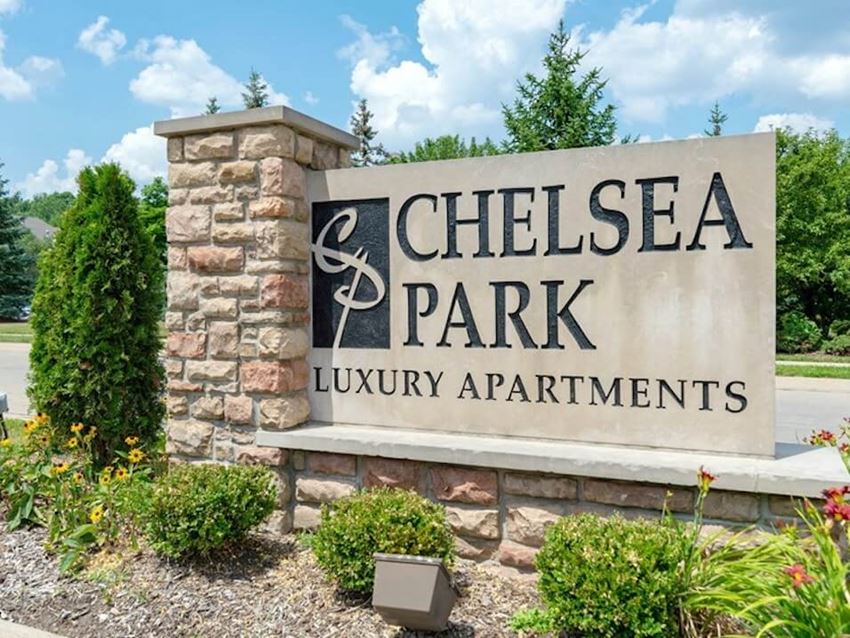 Chelsea Park Apartments Welcome Sign - Photo Gallery 1