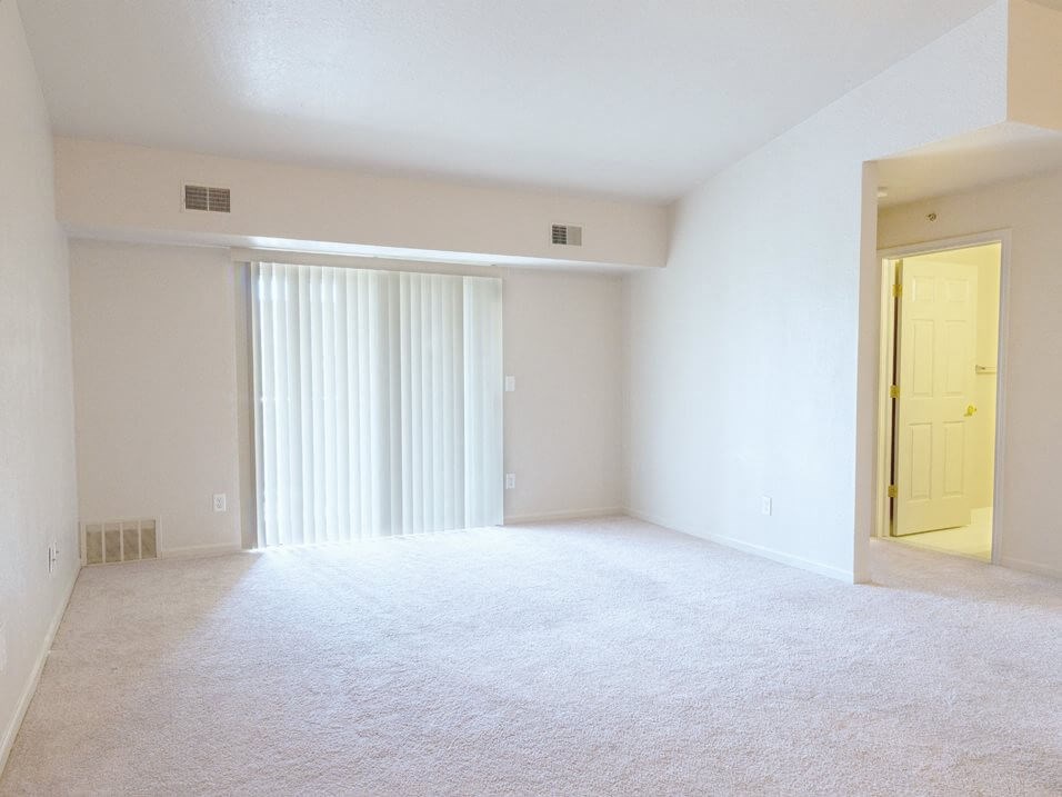 brightly lit luxury apartment in Taylor MI