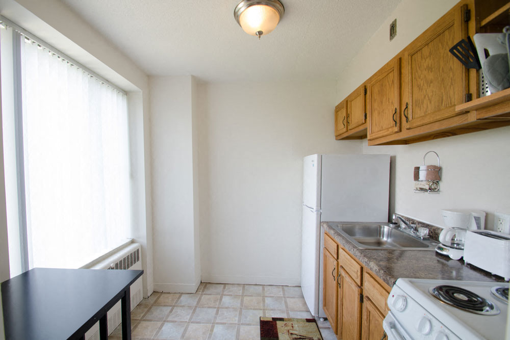 Photos and Video of Executive Towers Apartments in Toledo, OH