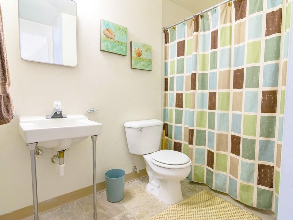bathrooms at Gateway Townhomes