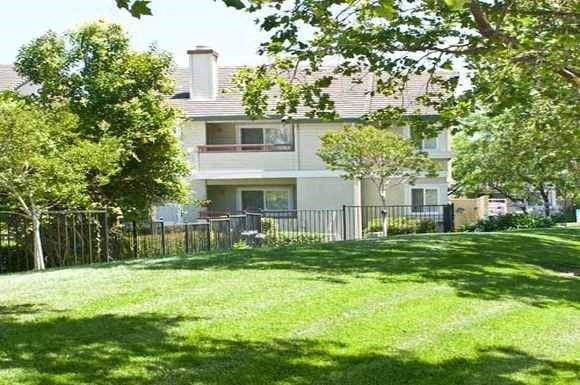 Peppertree Apartments 300 Peppertree Way Pittsburg Ca Rentcafe