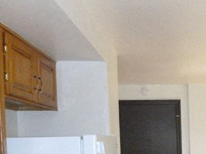 47 Joanie Lane, Amherst - Eat-in Kitchen