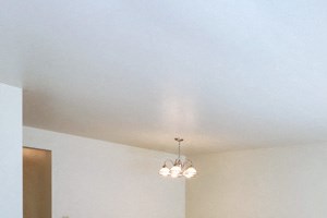 Sundridge Apartments - Dining Area Sundridge Apartments – Kitchen - Dining – Efficient Appliances Included – Dishwasher - Electronic Thermostat – Storage - Electric Range - 24 Hour Emergency Maintenance – Basic FIOS Internet Included -