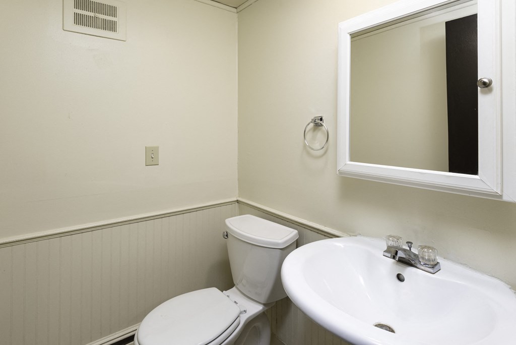 18 Segsbury Road Studio House for Rent - Photo Gallery 11