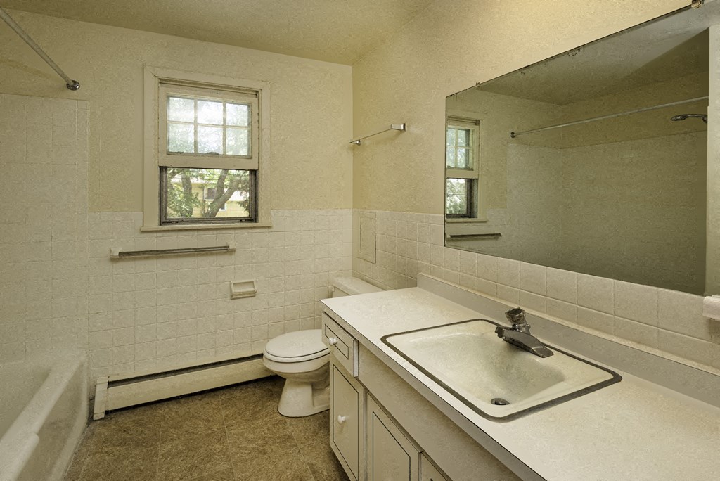 18 Segsbury Road Studio House for Rent - Photo Gallery 7