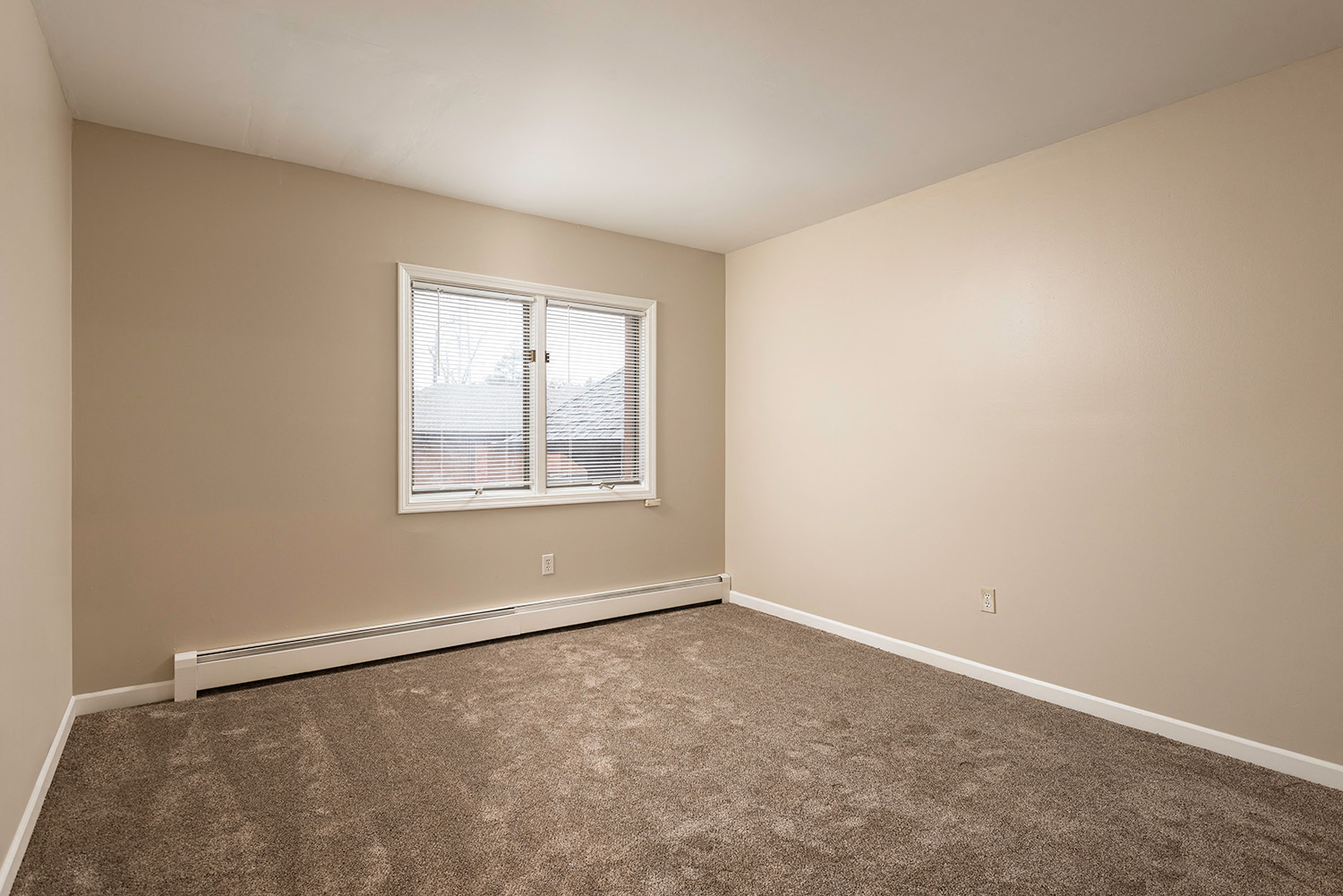 Additional 2nd Bedroom