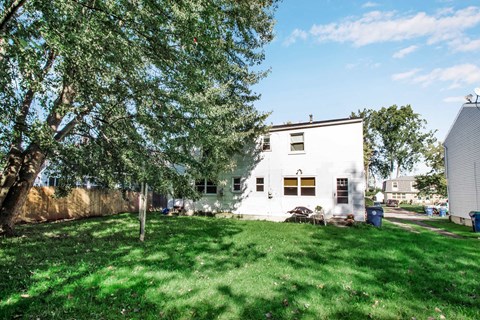 Duplex for Rent in Amherst, NY