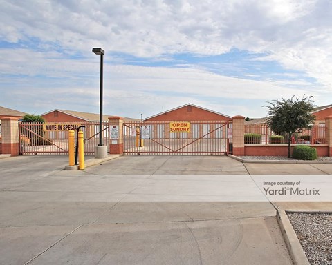 Storage Units for Rent available at 6750 West Buckeye Road, Phoenix, AZ 85043
