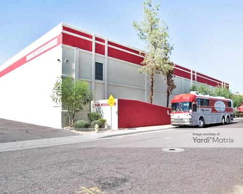 Storage Units for Rent available at 1650 East Lamar Road, Phoenix, AZ 85016