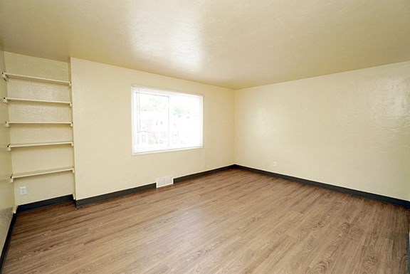 Princeton Court - Studio Unit - One-bedroom, One-Bath Units - Two-bedroom, One-Bath Units – Buffalo, New York – Built in Shelves - Closet – Master - Storage – New Floors - Ask for a Tour – Not Pet Fri