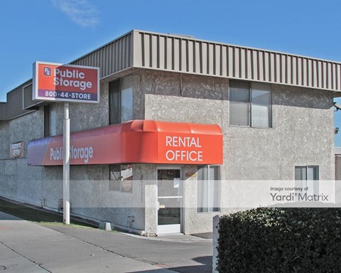 Storage Units for Rent available at 17173 Valley Blvd, Fontana, CA 92335