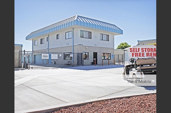 Storamerica Self Storage 14915 La Mesa Road Victorville Rentcafe