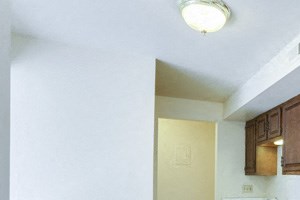 Liberty Square - 1 Bed Unit - Kitchen - All Appliances Included Liberty Square Apartments Amherst - Kitchen Appliances Included - Photo Gallery 2