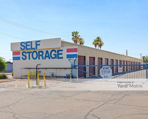 Storage Units for Rent available at 3201 West Thomas Road, Phoenix, AZ 85017