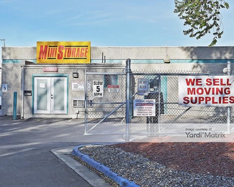 Storage Units for Rent available at 2401 3Rd Avenue, Longmont, CO 80503