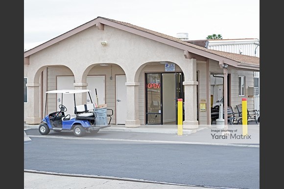 Storage Place The 1455 West Acacia Avenue Hemet Rentcafe
