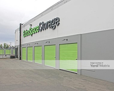 Storage Units for Rent available at 1701 West Slauson Avenue, Los Angeles, CA 90047 Photo Gallery 1