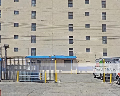 Storage Units for Rent available at 116 South Western Avenue, Los Angeles, CA 90004