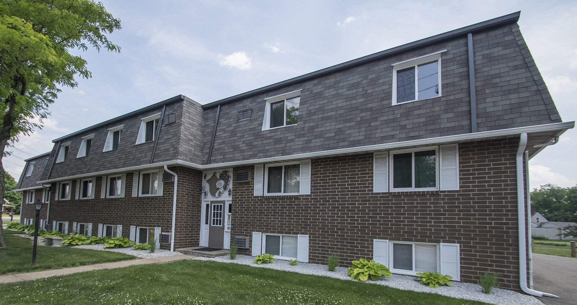 Fountaine DeVille Apartments, 4200 Middlebranch NE, Canton, OH RentCafe