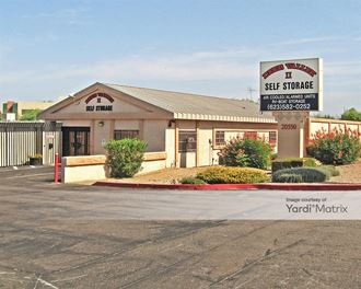 Storage Units for Rent available at 20550 North 19Th Avenue, Phoenix, AZ 85027