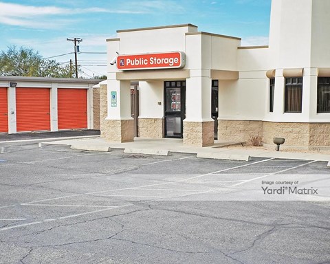 Storage Units for Rent available at 1159 North Columbus Blvd, Tucson, AZ 85712