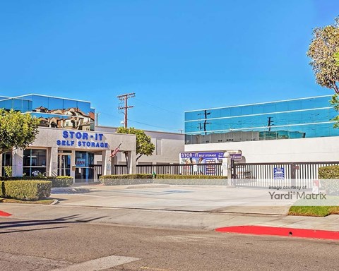 Storage Units for Rent available at 4068 Del Rey Avenue, Marina Del Rey, CA 90292