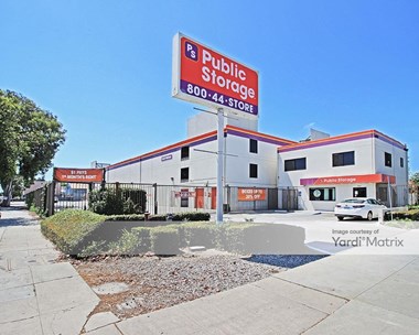 Storage Units for Rent available at 3821 Jefferson Blvd, Los Angeles, CA 90016 Photo Gallery 1