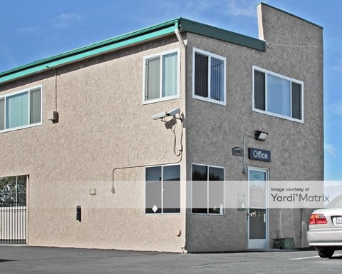 Storage Units for Rent available at 10192 Linden Avenue, Bloomington, CA 92316