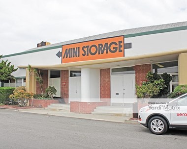 Storage Units for Rent available at 5221 West 102Nd Street, Los Angeles, CA 90045 Photo Gallery 1
