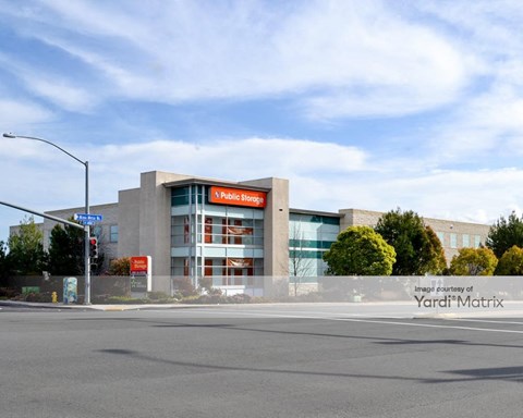 Storage Units for Rent available at 9890 Pacific Heights Blvd, San Diego, CA 92121