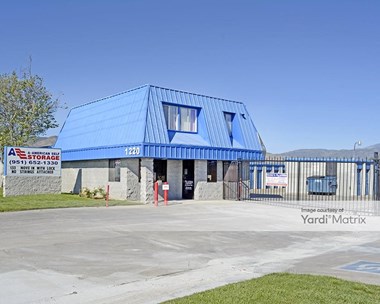 Storage Units for Rent available at 1220 North State Street, Hemet, CA 92543 - Photo Gallery 1