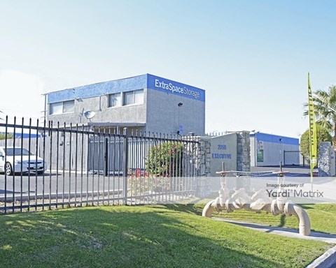 Storage Units for Rent available at 2055 Executive Drive, Palm Springs, CA 92262