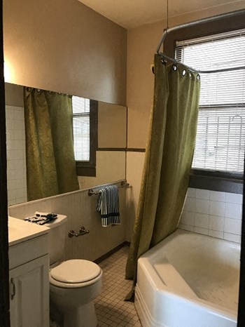 1117 23rd Street South 1-2 Beds Apartment for Rent - Photo Gallery 6