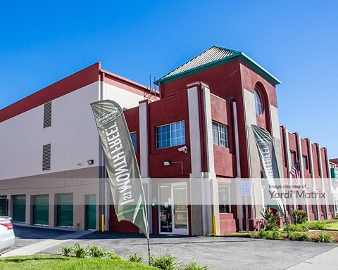 Storage Units for Rent available at 5825 Santa Monica Blvd, Los Angeles, CA 90038