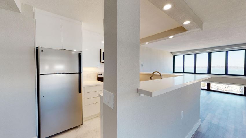 2000 Broadway Street Apartments