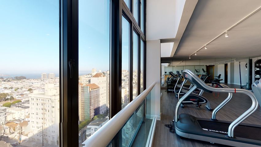 2000 Broadway Street Apartments