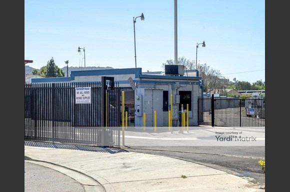 Storage Units In California Staxup Self Storage