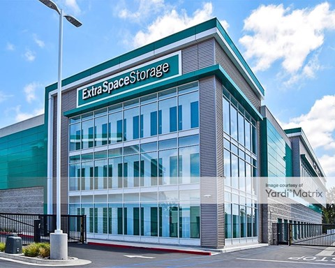 Storage Units for Rent available at 3289 El Camino Real, Irvine, CA 92602