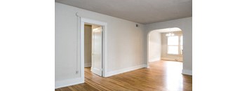 2 Bedroom/ 1 Bathroom