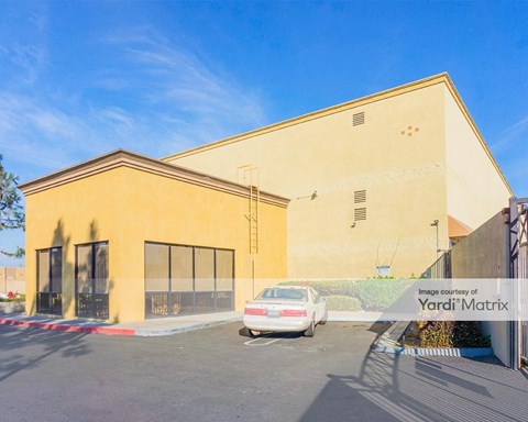 Storage Units for Rent available at 7752 Jackson Street, Paramount, CA 90723
