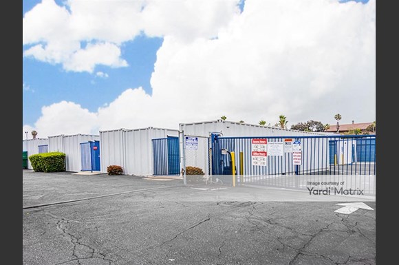 Storco Self Storage 3050 Orange Avenue Long Beach Rentcafe