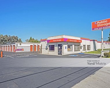 Storage Units for Rent available at 1421 East Del Amo Blvd, Carson, CA 90746