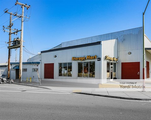 Storage Units for Rent available at 2450 Mandela Pkwy, Oakland, CA 94607