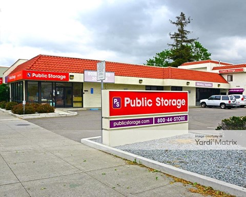 Storage Units for Rent available at 15984 East 14Th Street, San Leandro, CA 94578