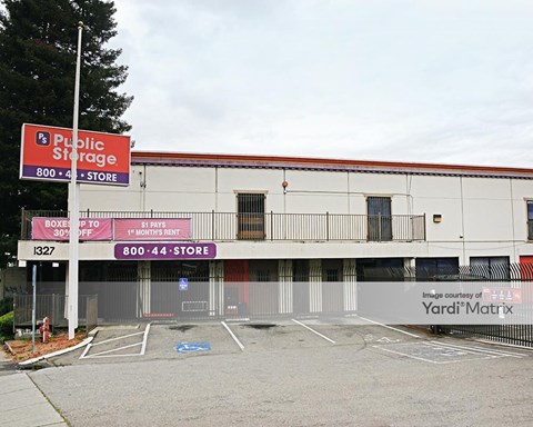 Storage Units for Rent available at 1327 International Blvd, Oakland, CA 94606