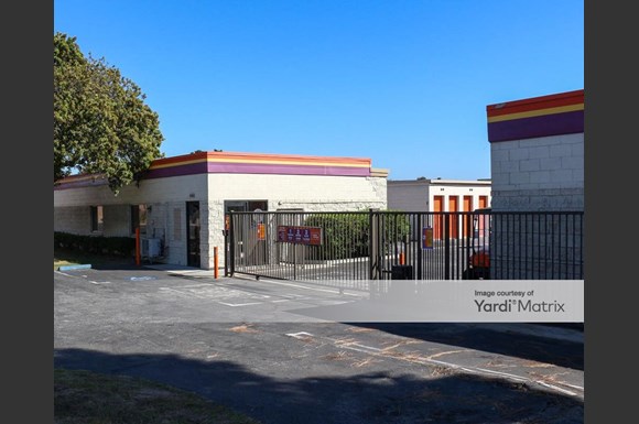 Public Storage 4460 Del Amo Blvd Torrance Rentcafe
