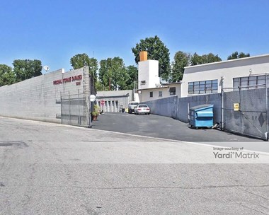 Storage Units for Rent available at 13005 Victory Blvd, North Hollywood, CA 91606 - Photo Gallery 1