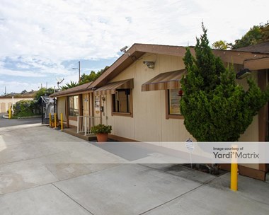 Storage Units for Rent available at 29055 Agoura Road, Agoura Hills, CA 91301 Photo Gallery 1