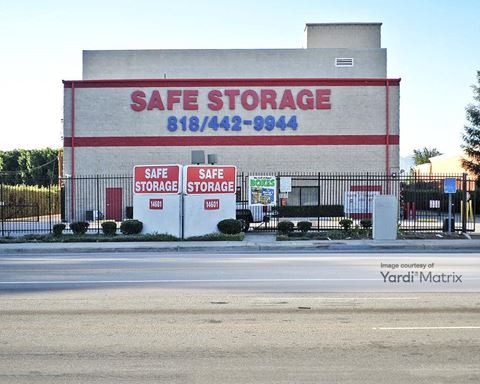 Storage Units for Rent available at 14601 Sherman Way, Van Nuys, CA 91405